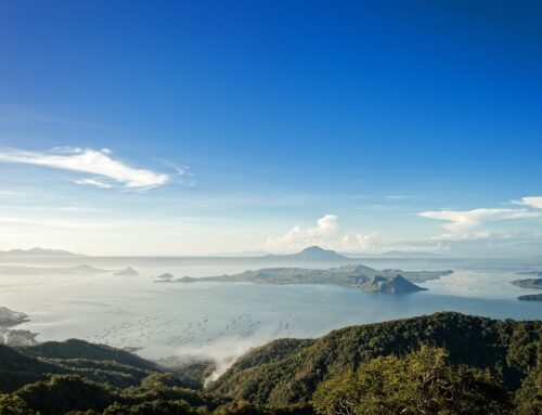 Exploring the Natural Wonders of the Philippines: From Volcanoes to Waterfalls